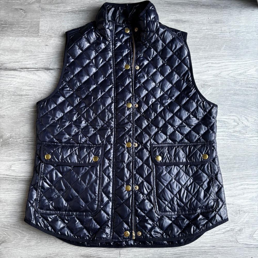 J Crew Quilted Puffer Vest Navy Blue Gold Snap Button Women's Size M Down Filled